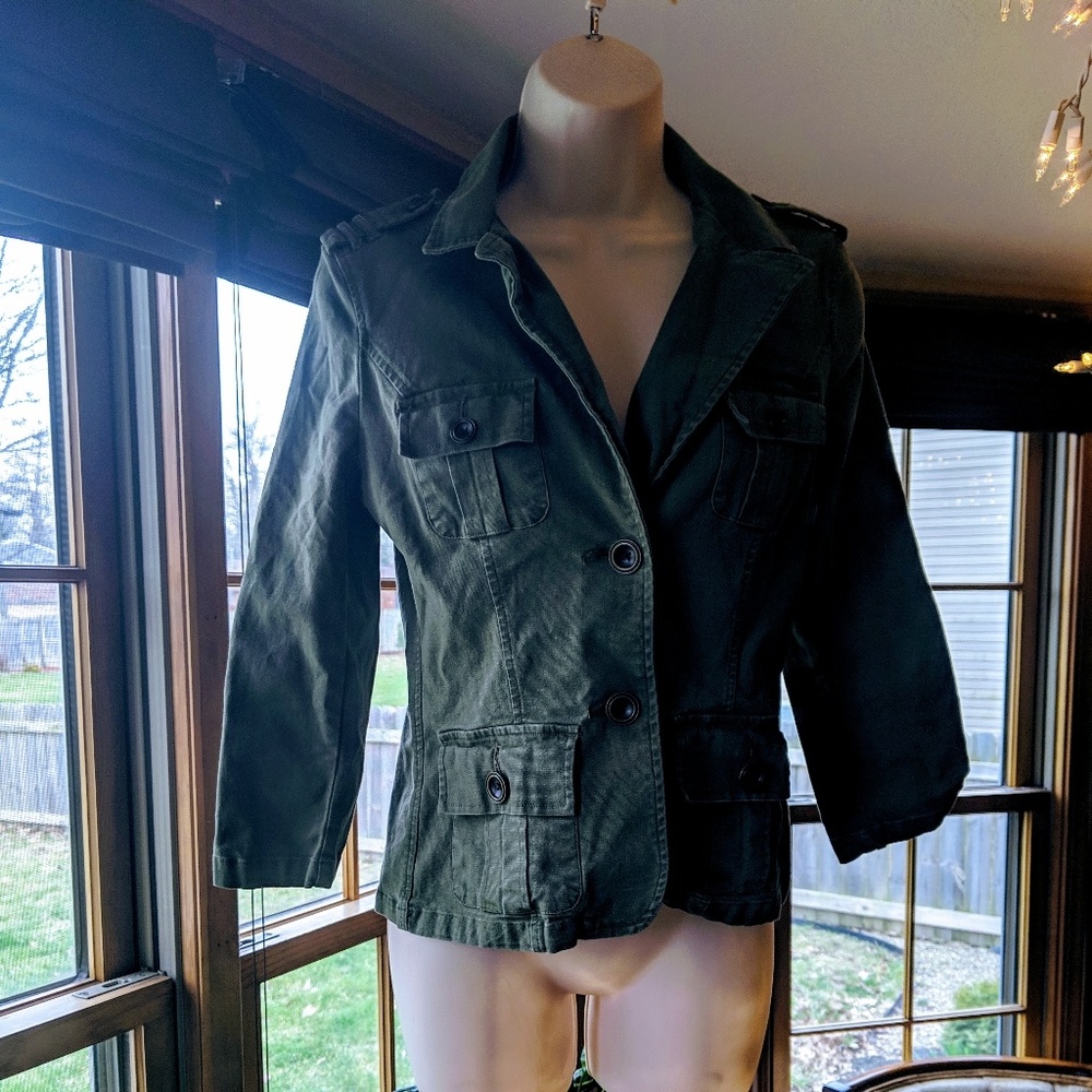 City streets 3/4 sleeve jacket size M